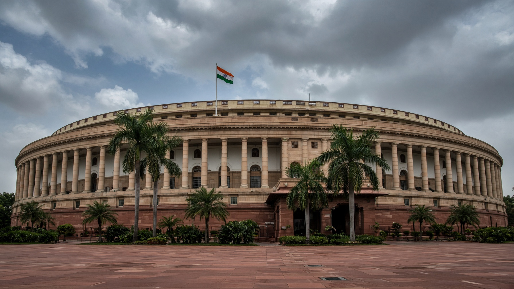 संसद भवन परिसर, नई दिल्ली।